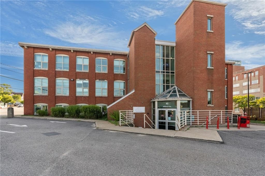 45 Willard Avenue #3