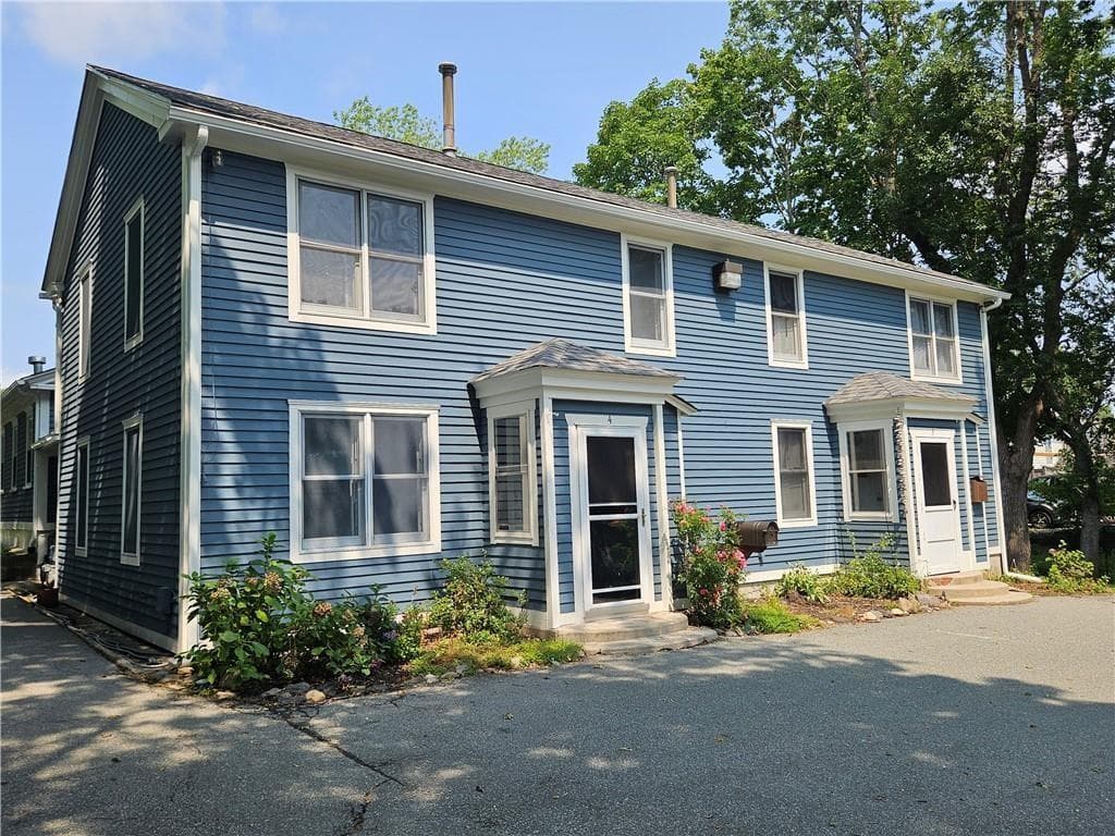 208 Marlborough Street #4 - Photo 2