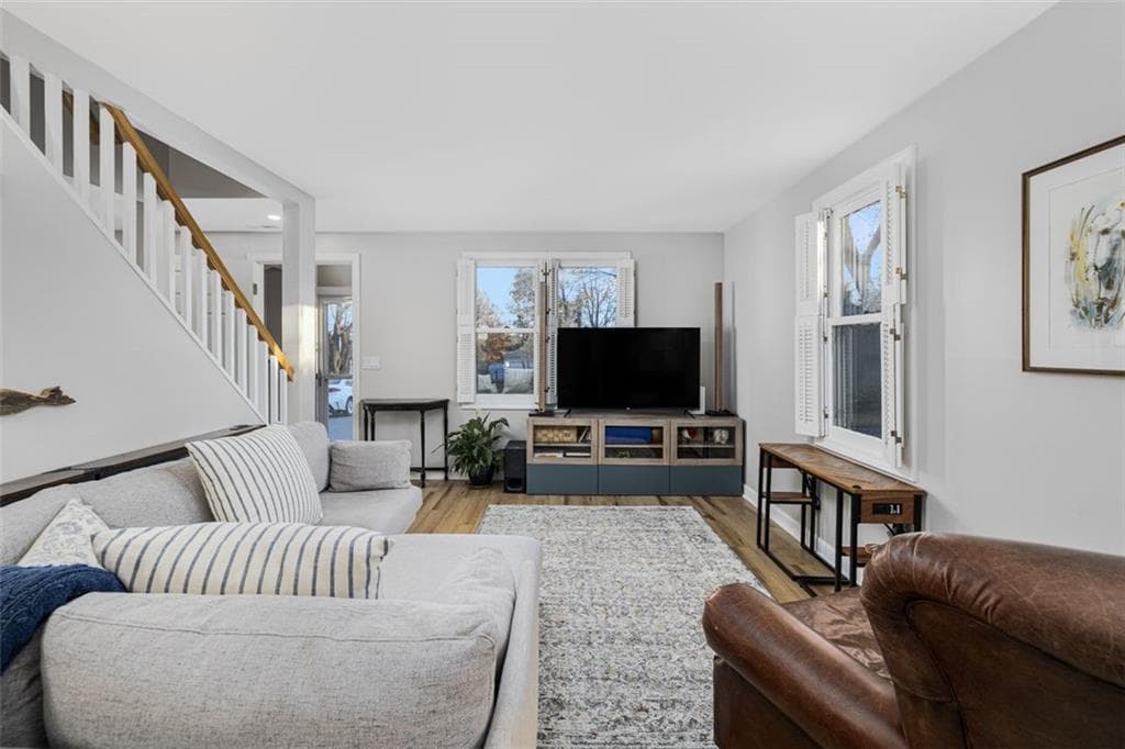208 Marlborough Street #4 - Photo 4