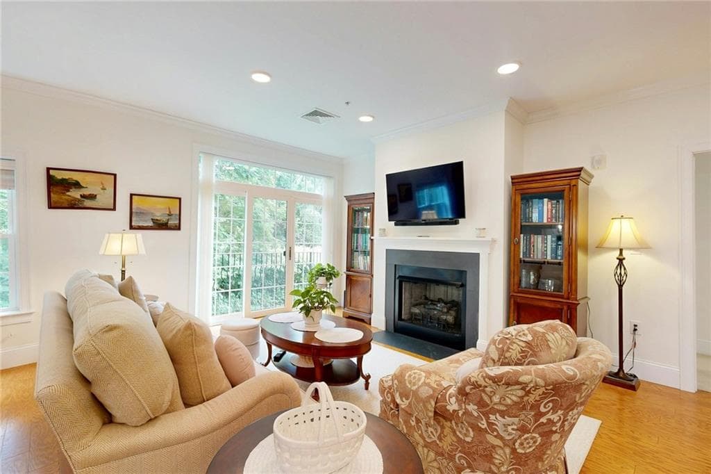 1404 South County Trail #203 - Photo 4