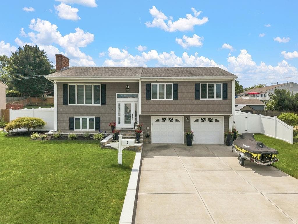 5 Kent Avenue