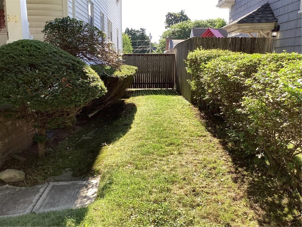 340 River Avenue - Photo 5
