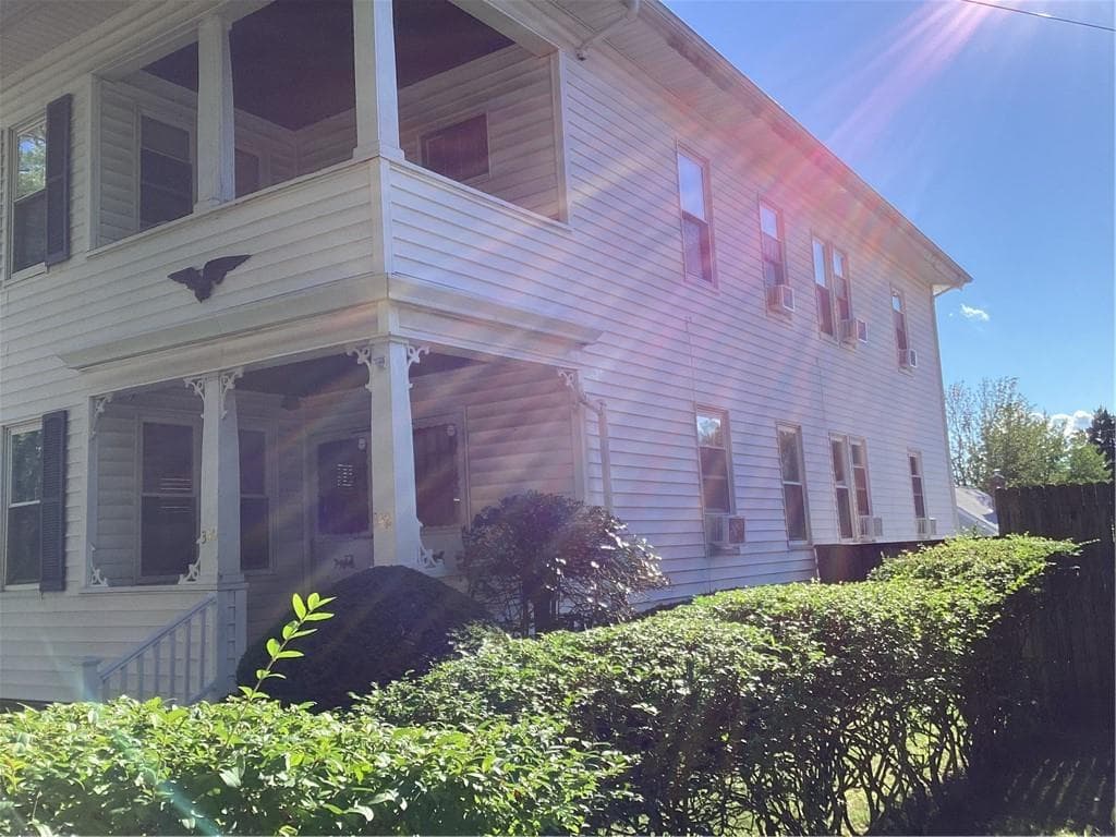 340 River Avenue - Photo 4