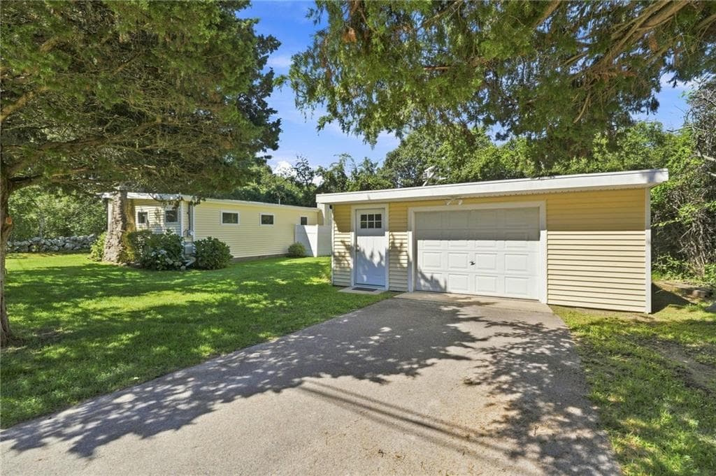 104 Pequot Drive - Photo 5