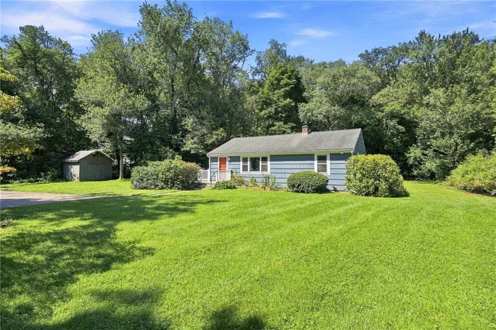 42 Sherman Avenue - Photo 2
