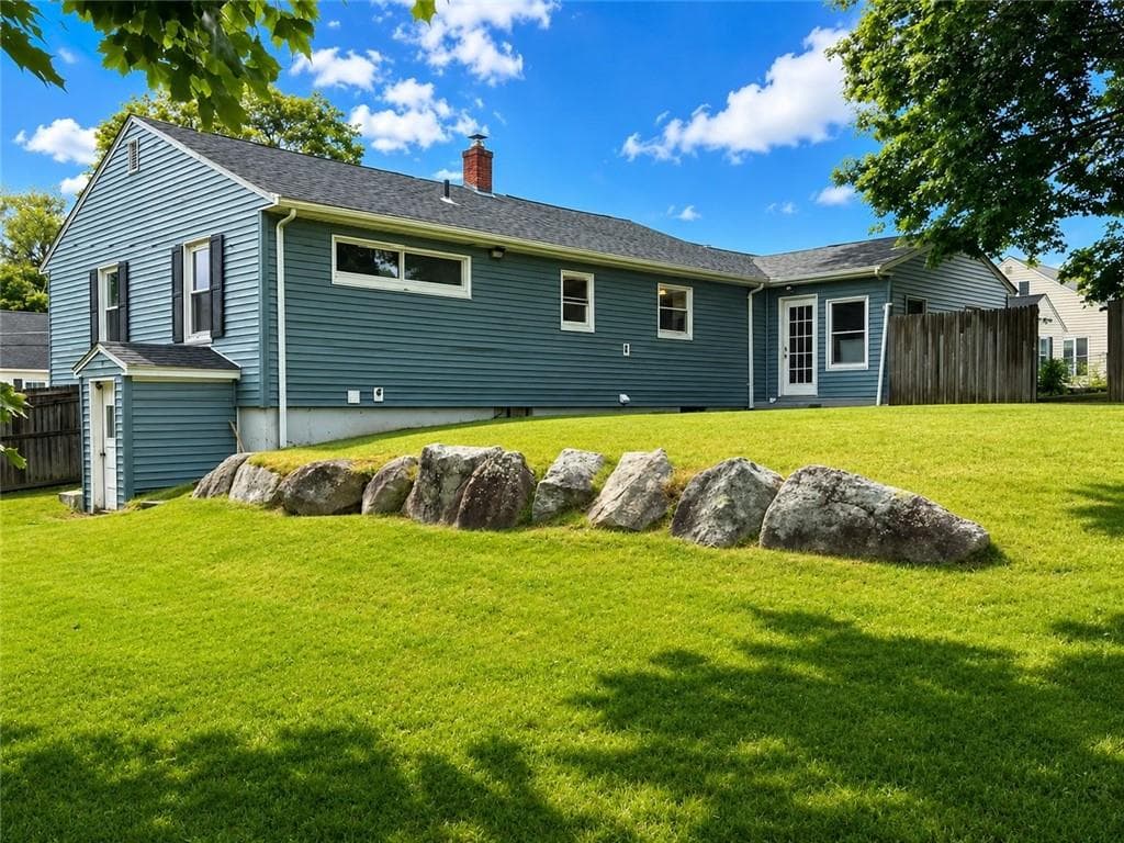 48 Madeleine Avenue - Photo 2