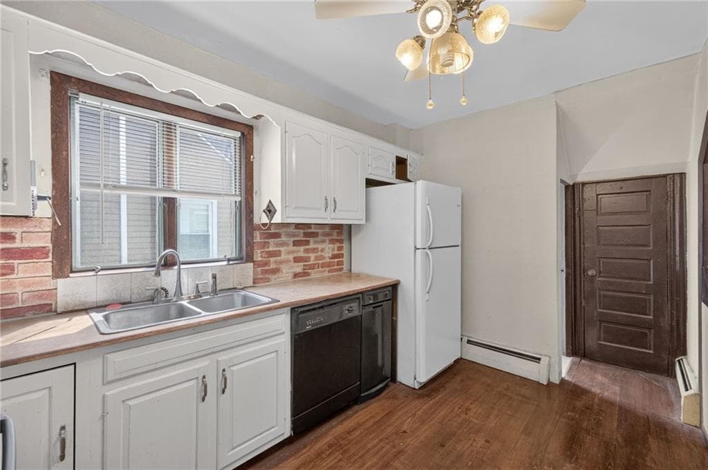 138 Chaplin Street - Photo 4