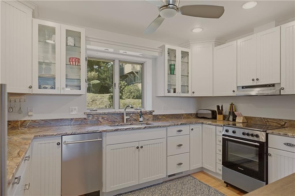157 Harrison Avenue #14 - Photo 2