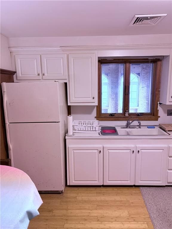 29 Dakota Street - Photo 5