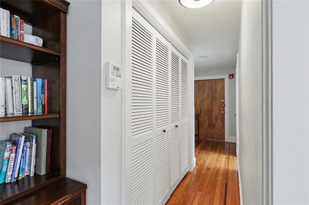 242 President Avenue #7 - Photo 5