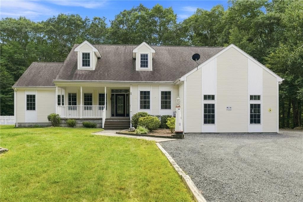 559 Victory Highway - Photo 1