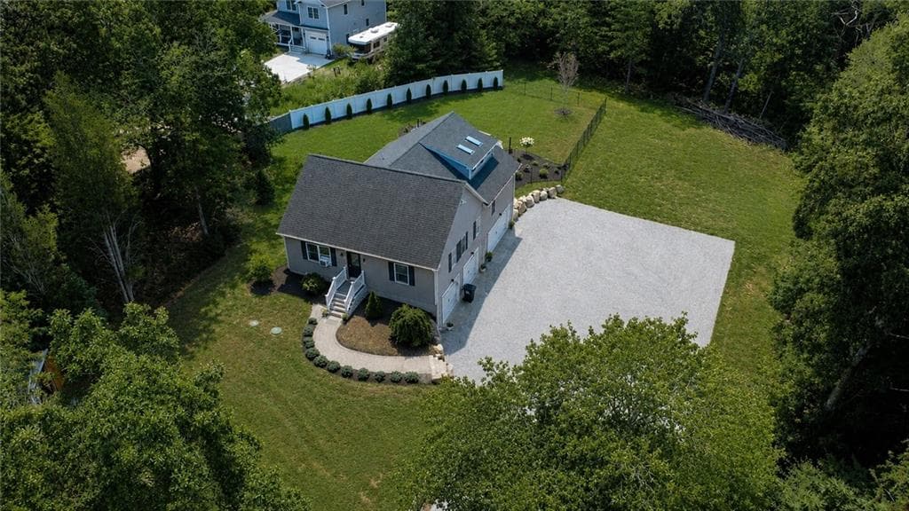 95 Buttonwoods Road - Photo 1