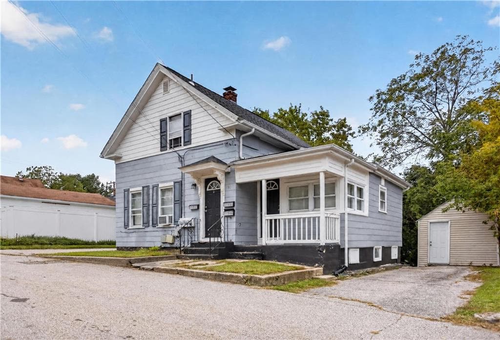 51 Willow Street - Photo 2