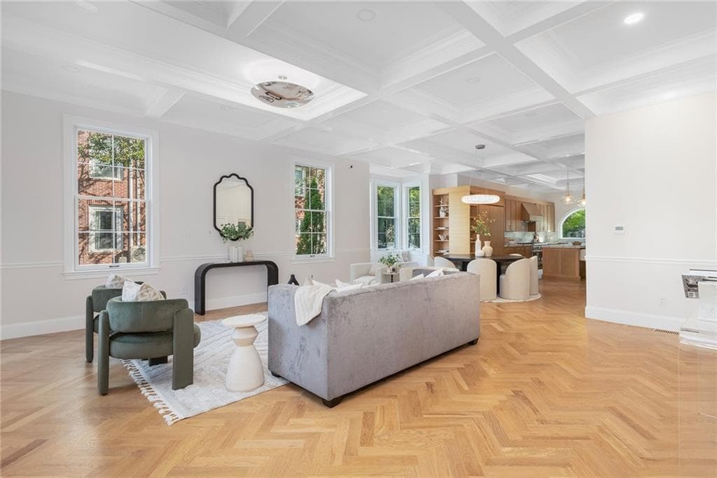 613 Angell Street - Photo 3