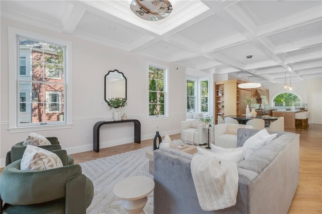 613 Angell Street - Photo 4