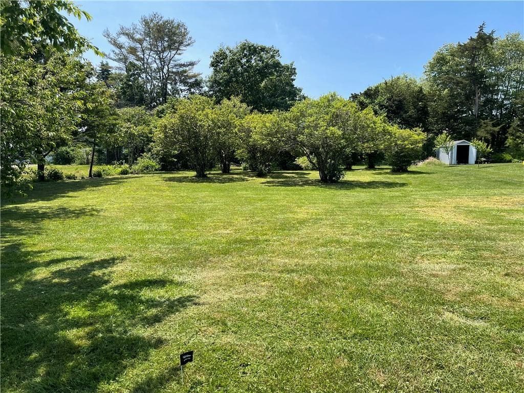 56 Fishermans Avenue - Photo 3