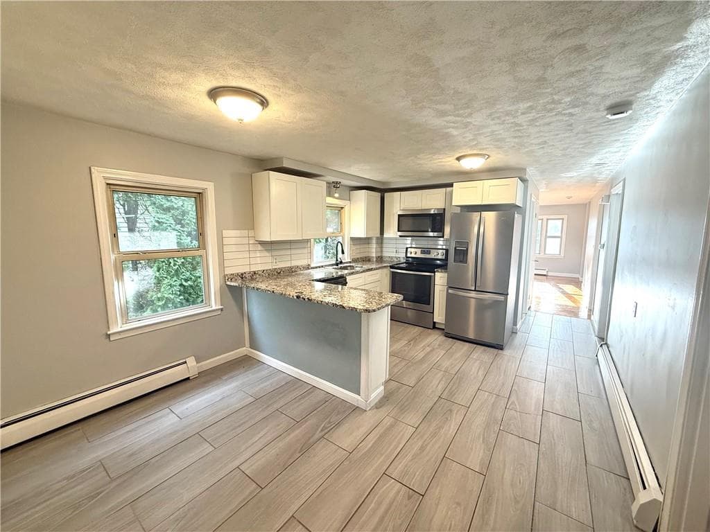 39 Standish Avenue - Photo 4