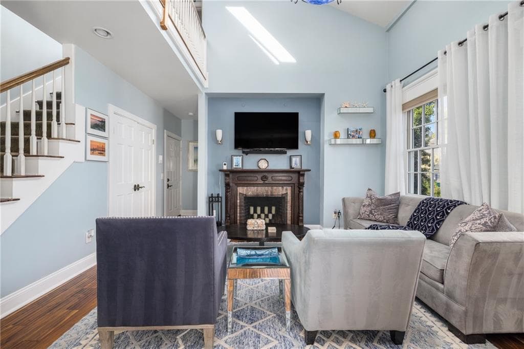 75 Pelham Street #C - Photo 2