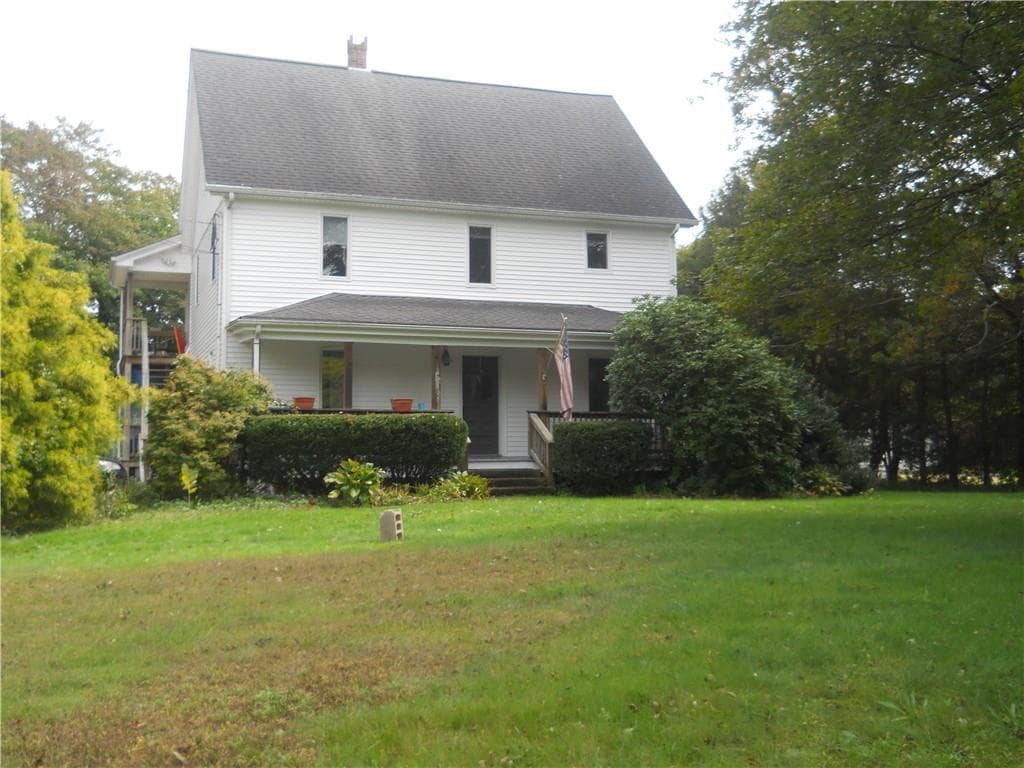 65 Laurel Street - Photo 2