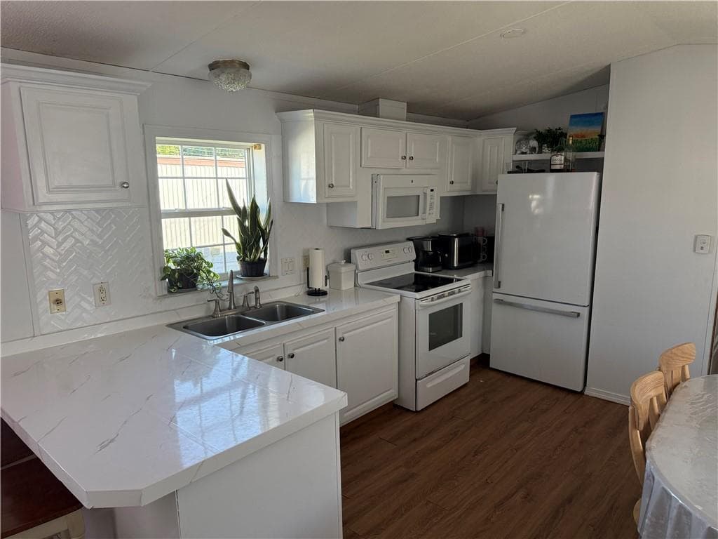245 Manton Street - Photo 5