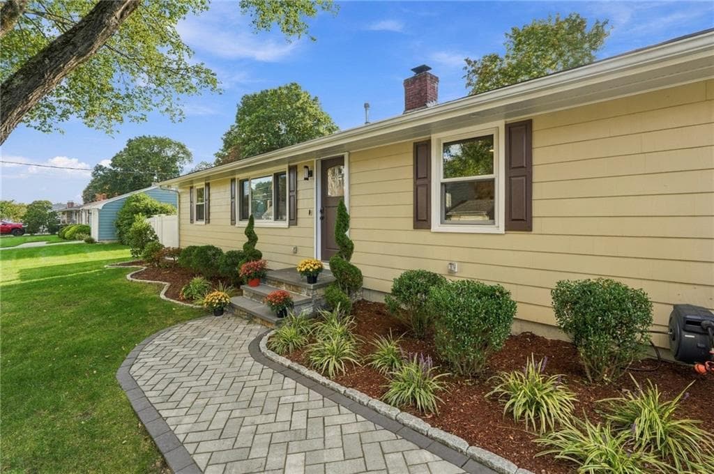 12 Peach Blossom Lane - Photo 2