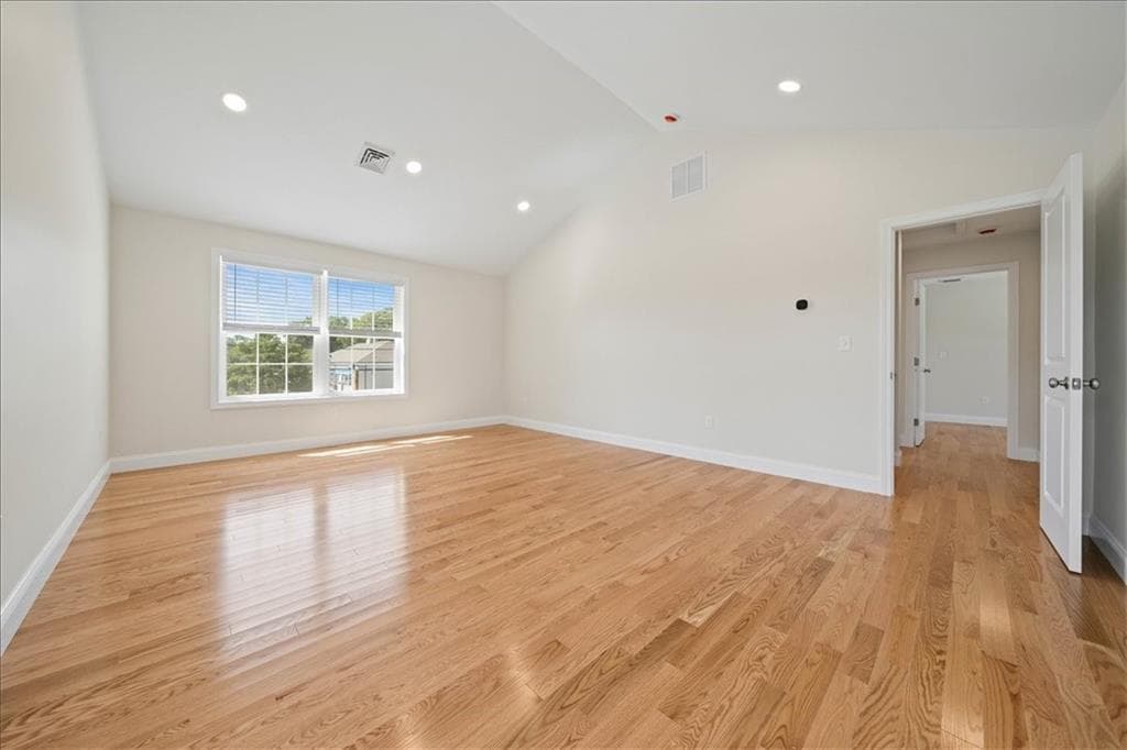2011 Warwick Avenue - Photo 3