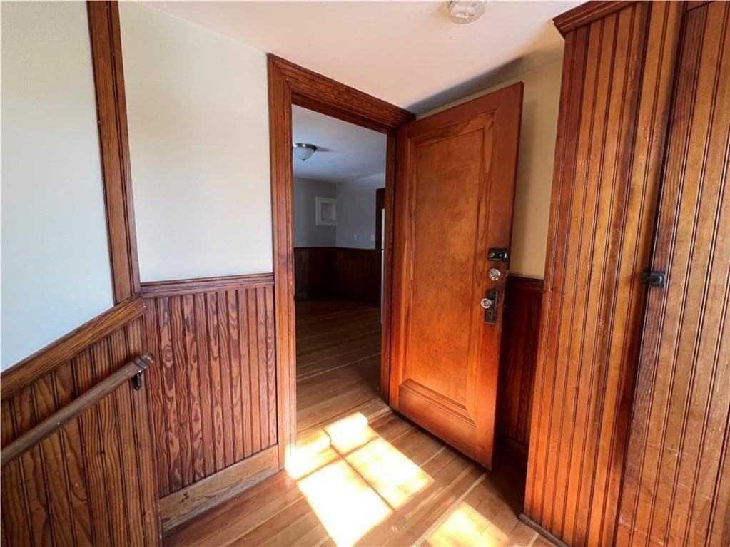 274 Waterman Avenue #1 - Photo 3