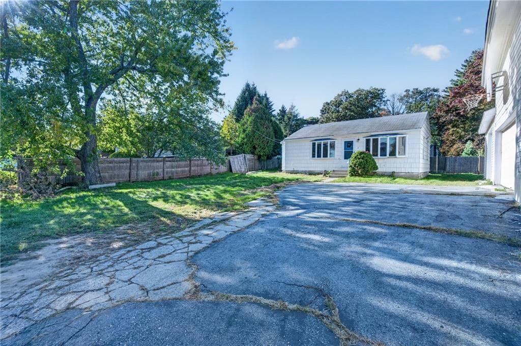 7 BELVEDERE Street - Photo 5