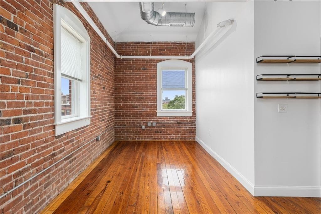 755 Westminster Street - Photo 2