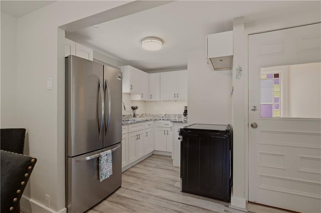 629 Thames Street #2 - Photo 5