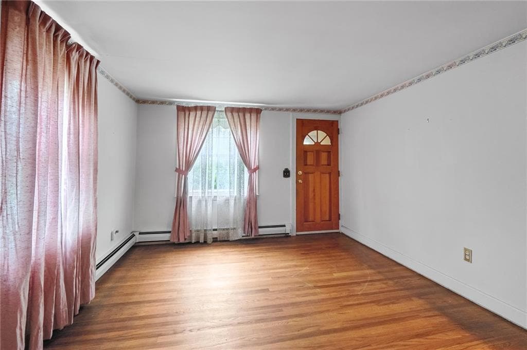 108 Falcon Avenue - Photo 2