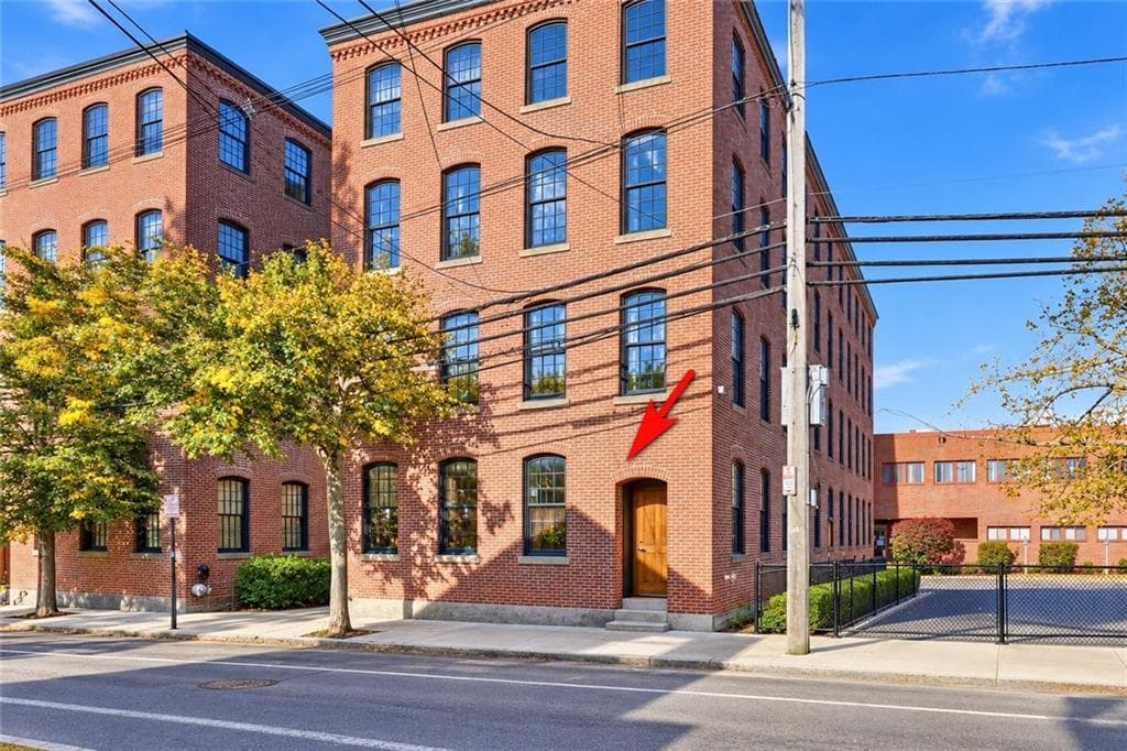 407 Pine Street #105 - Photo 3