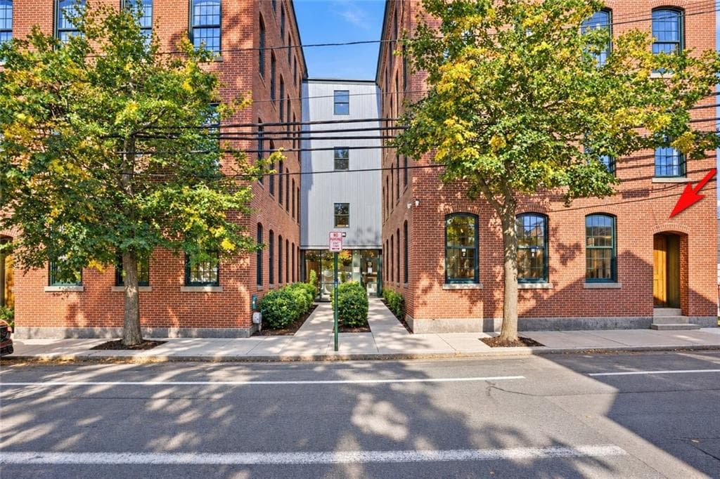 407 Pine Street #105 - Photo 4