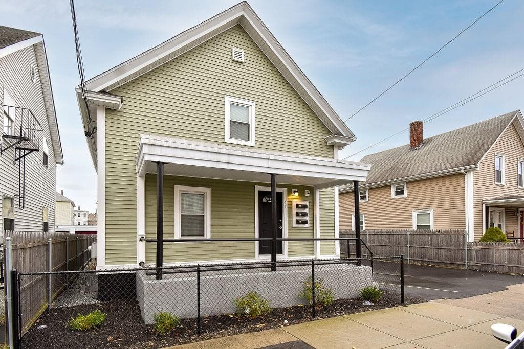 39 Benefit Street