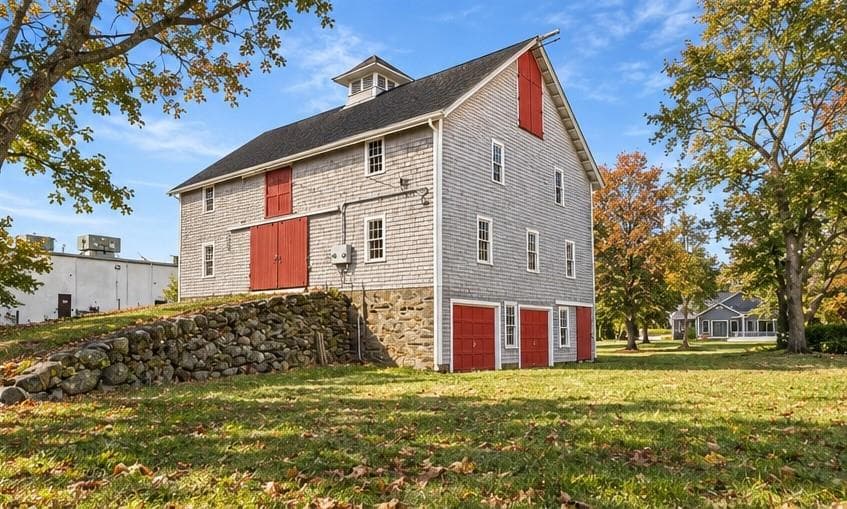 2967 East Main Road - Photo 4