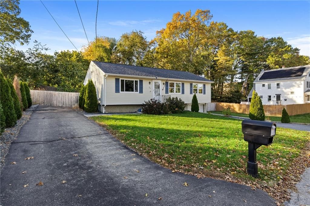 23 Skycrest Avenue - Photo 3