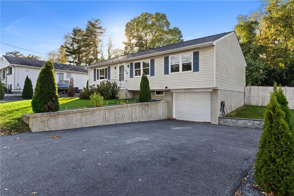 23 Skycrest Avenue - Photo 5