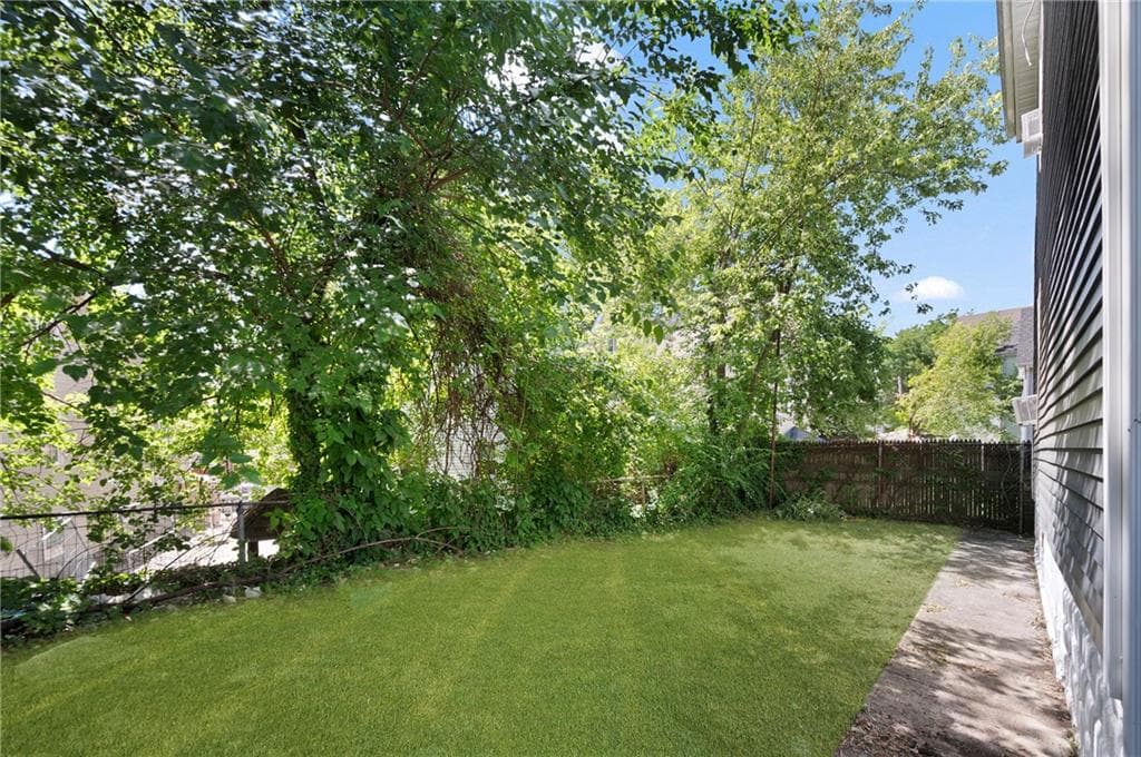 346 Douglas Avenue - Photo 3